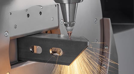 Taglio in aria compressa su laser tubo LT6