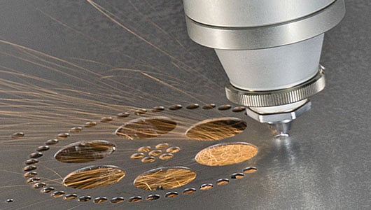Automatic optimization of laser cutting parameters 