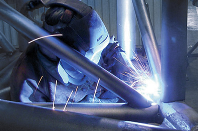 Gothaer Fahrzeugtechnik – wo das Laserschneiden im Stahlbau Großes leistet