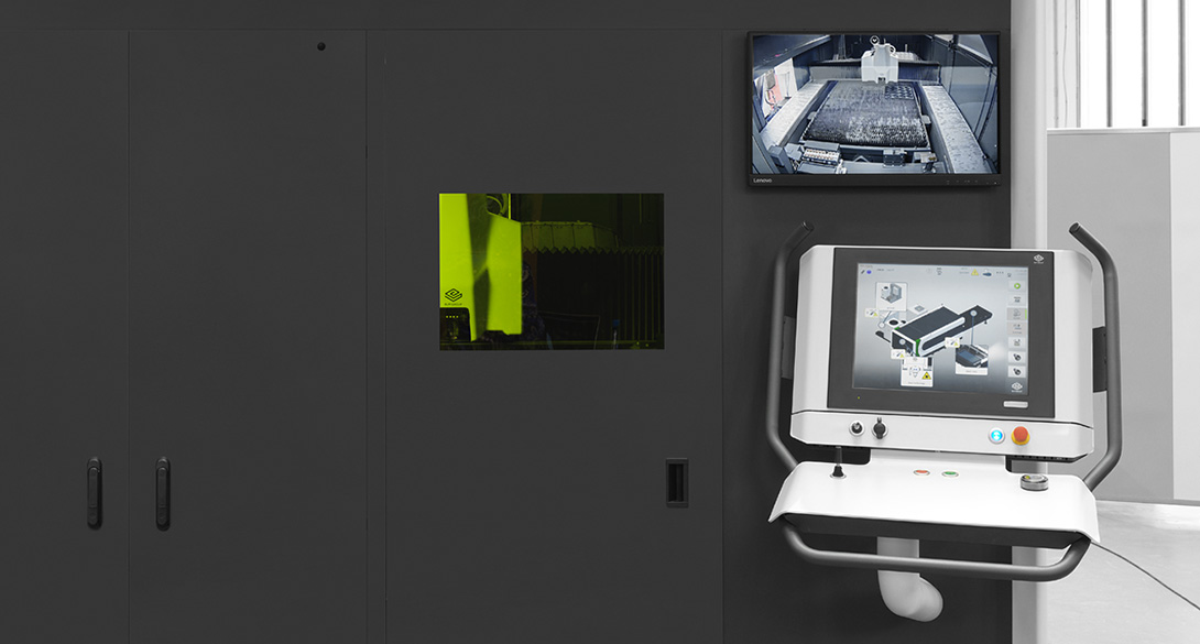 2D laser cutting machine control panel