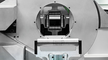 Movement of the steady rest to reduce end of bar scrap 