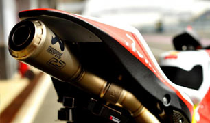 Akrapovic