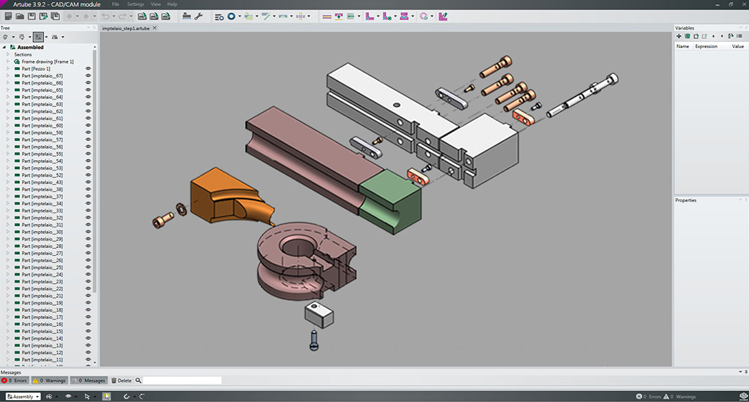 Tool designer cria os desenhos de projeto das ferramentas para curvadora de tubo