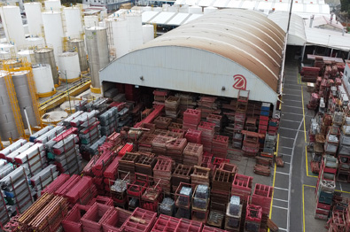 Warehouse for the distribution of scaffolding made with Lasertube LT5.10