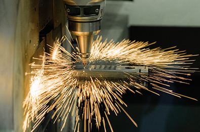 Cięcie laserowe profilu metalowego na LT7